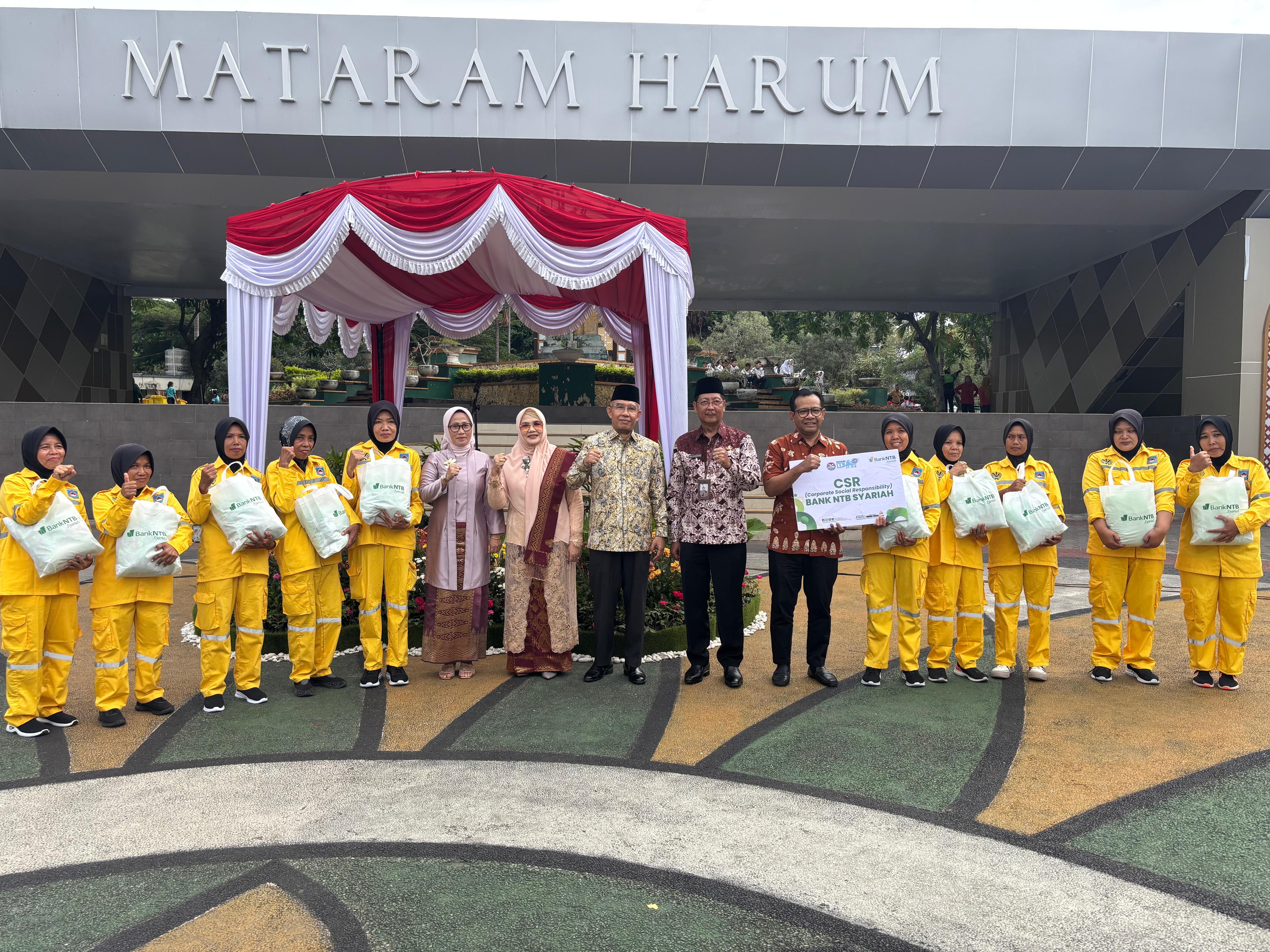 Bank NTB Syariah Gandeng GOW Kota Mataram, Apresiasi Perempuan melalui Aksi Sosial di Momentum Hari Kartini 2026